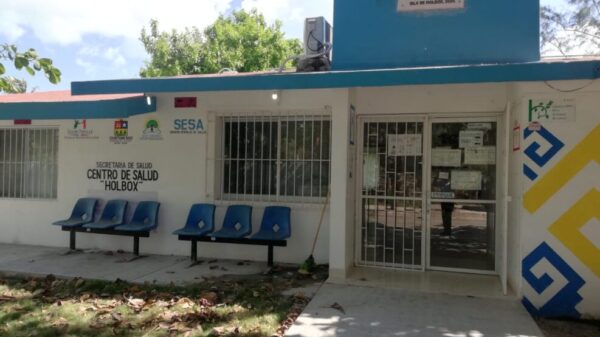 Piden reforzar las medidas contra el Covid en Holbox.