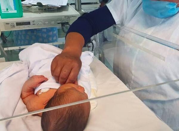 Registra Quintana Roo 63 casos de recién nacidos con Covid-19.