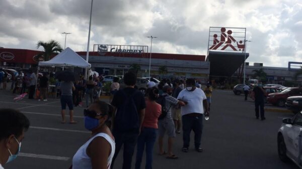 Aglomeraciones por cierre de dos módulos de pruebas rápidas de Covid.