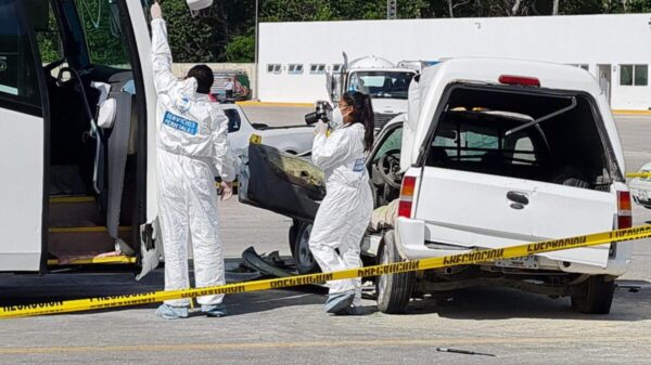 Cancún: Muere conductor en un accidente en el libramiento y la Huayacán (VIDEO).