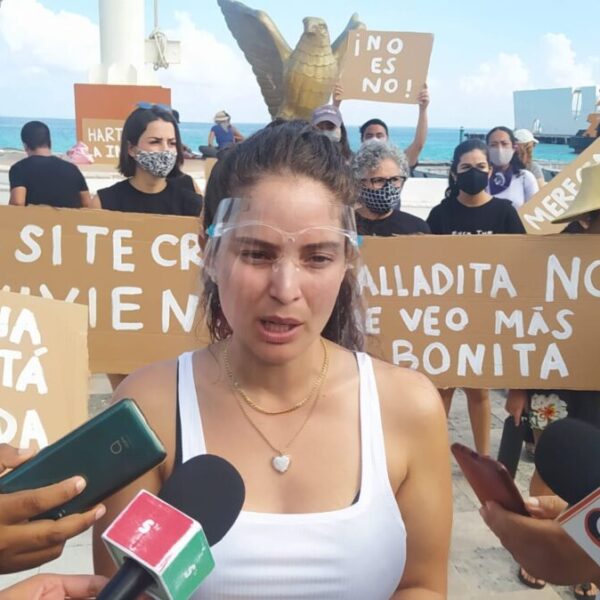 Manifestación pacífica para exigir justicia en caso de violación.