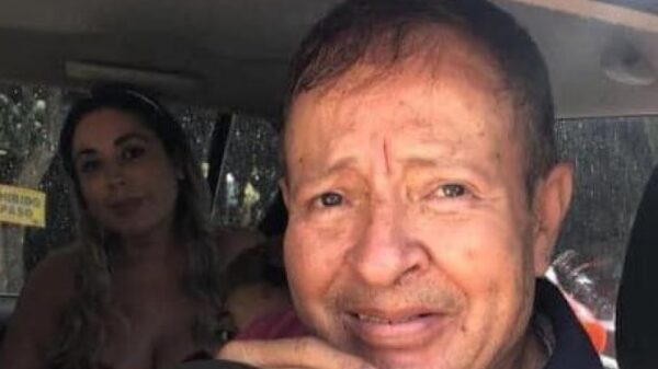 Reportan al cómico Sammy grave por covid-19