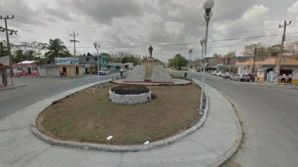 Sin apoyo de Campeche ni Quintana Roo los habitantes de Nicolás Bravo.