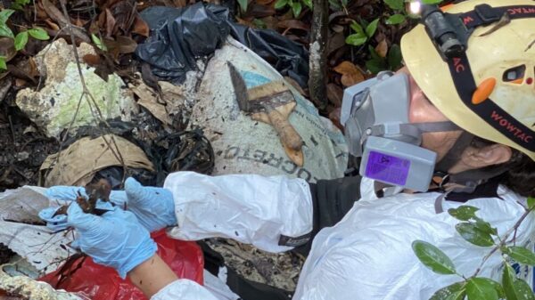 Recuperan siete cuerpos en narcofosa de Alfredo V. Bonfil.