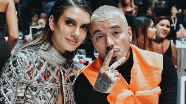 Valentina Ferrer comparte la primera fotografía del hijo de J Balvin