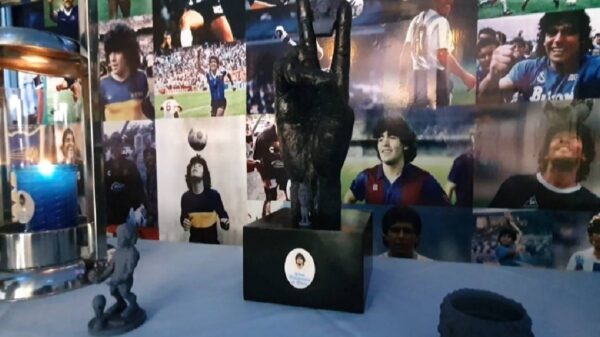 Los fanáticos de Maradona, ya tiene un nuevo sitio para rendirle culto al astro de fútbol argentino