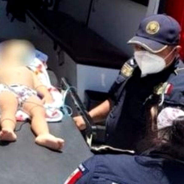 Menor de 2 años casi pierde la vida al caer a una piscina en Progreso