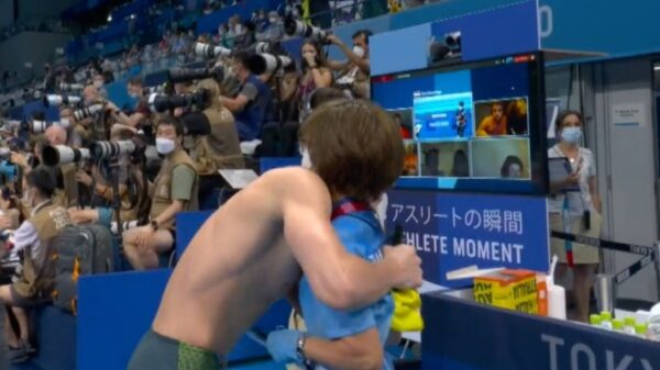 Sin duda alguna obtener una medalla en los Juegos Olímpicos, es una experiencia única y así lo demostró un atleta australiano