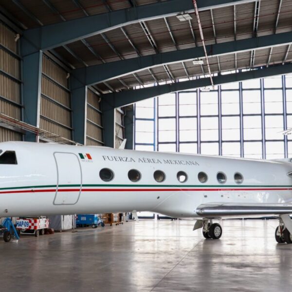 Subastarán 5 aviones y 5 helicópteros que eran de la Fuerza Aérea.