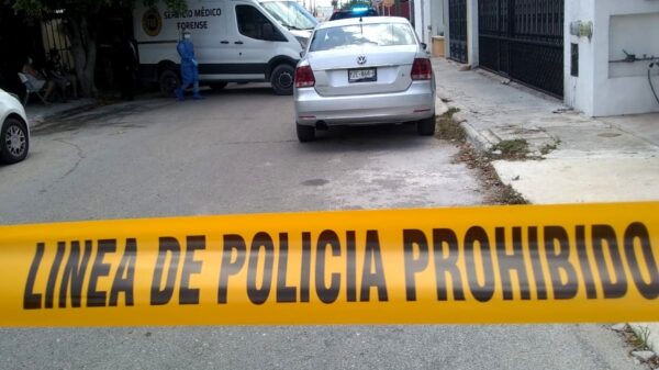 Hombre de 60 años en estado de ebriedad muere al caer en el interior de una piscina vacía en Mérida