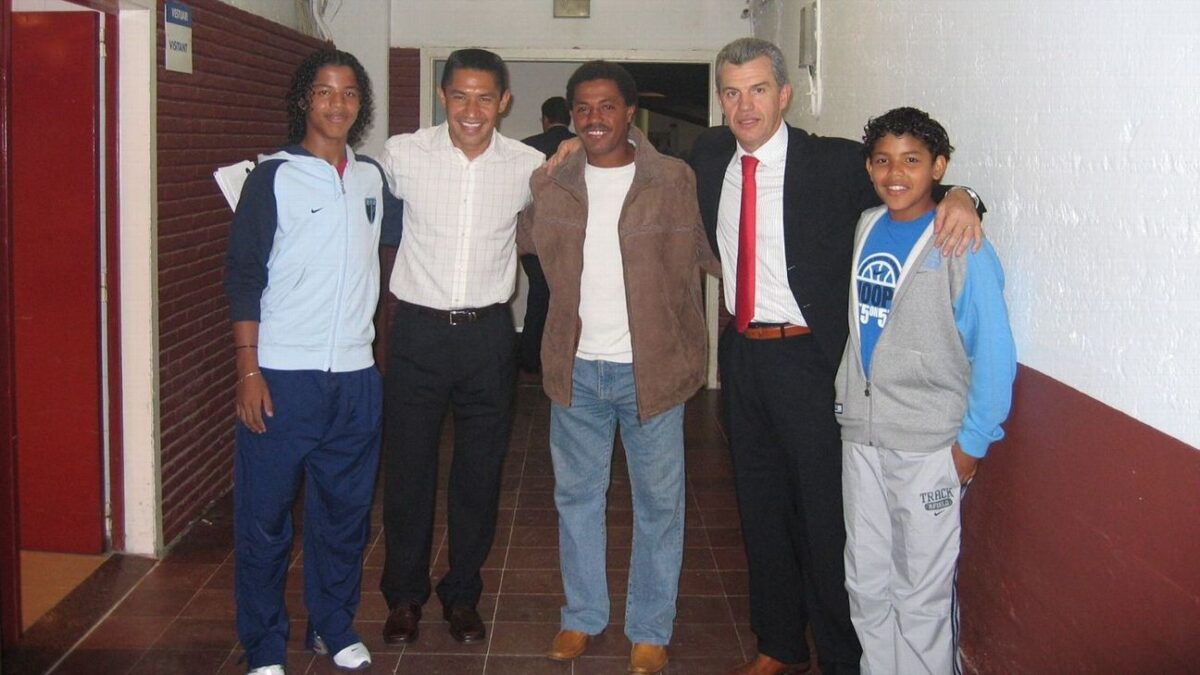 Fallece "Zizinho", padre de Giovani y Jonathan dos Santos