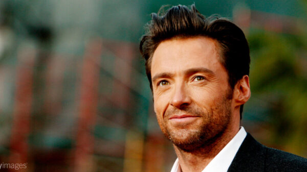 Por esta razón Hugh Jackman pide disculpas a sus fans