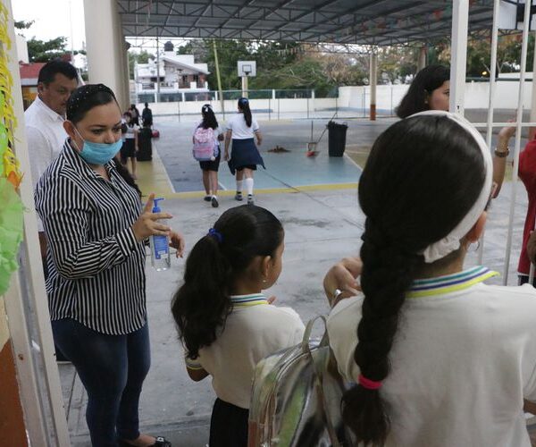 Decisión de padres de familia enviar a sus hijos a clases presenciales.