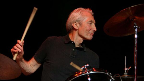 Falleció Charlie Watts baterista de los Rolling Stones