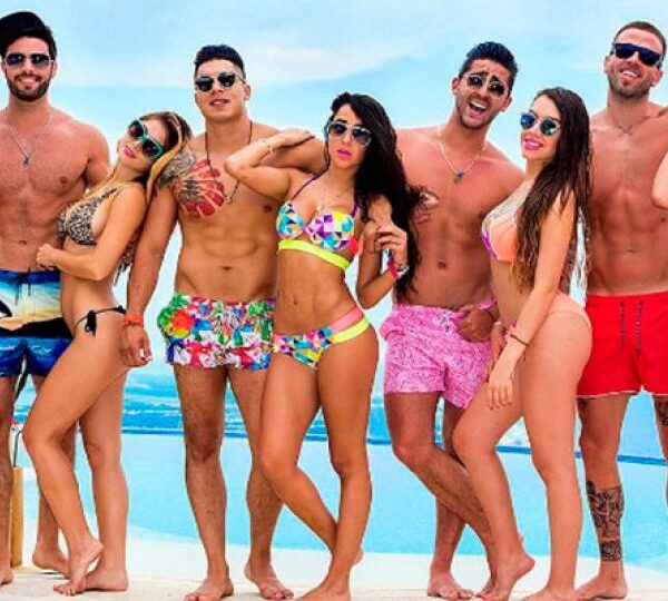 Participante de Acapulco Shore revela que será mamá