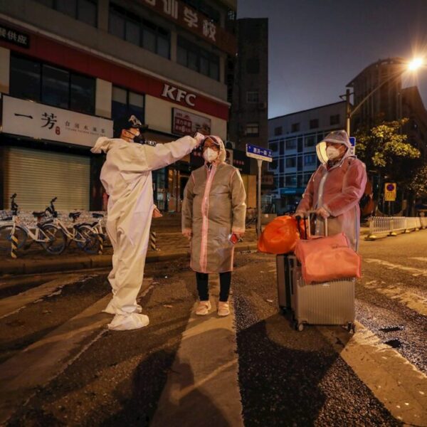 Wuhan y otras ciudades de China entran en aislamiento por nuevos casos de Covid-19