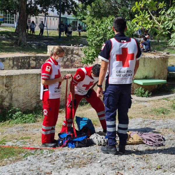 Suspenden búsqueda de hombre desaparecido dentro de un cenote en Cancún