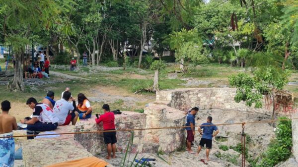 Onésimo continúan desaparecido dentro de un cenote en Cancún