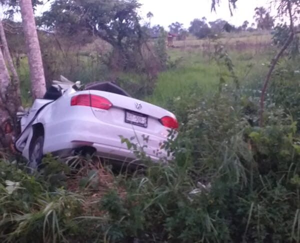 Fallece conductor tras falta accidente en la Kantunilkín-San Angel; hay tres heridos más