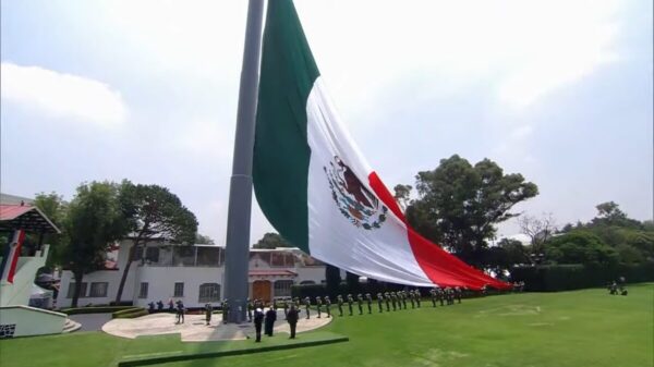 Asume Eufemio Alberto Ibarra Comandancia del Ejército