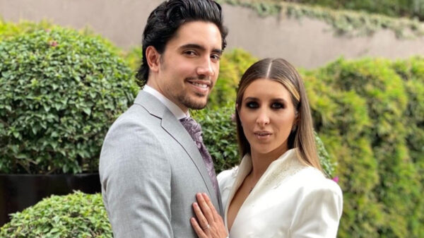 Alex Fernández pospone su boda debido a la delicada salud de Vicente Fernández