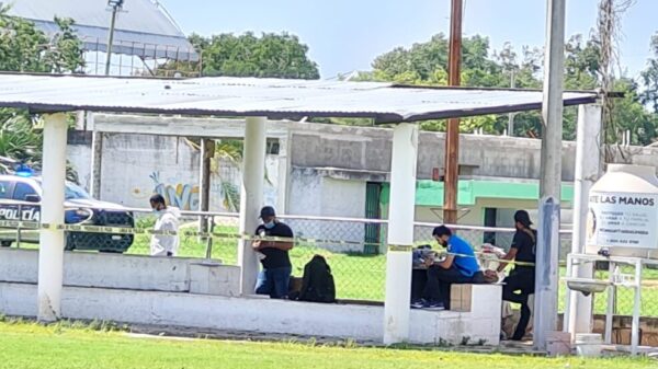 Reportan el cuerpo de un putrefacto en la unidad deportiva en Bonfil