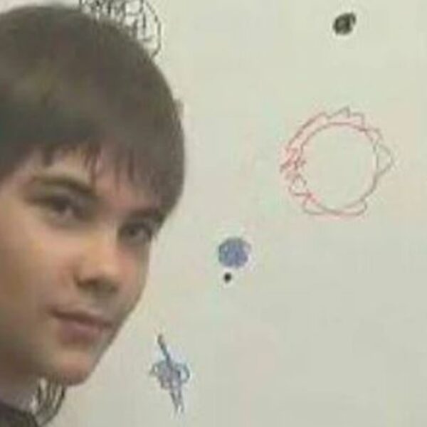 Boriska, es un niño ruso que asegura haber vivido en marte, sus revelaciones se hicieron realidad 20 años después