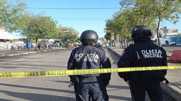 Tres cuerpos y una cabeza humana son abandonados en la vía pública, en Puebla