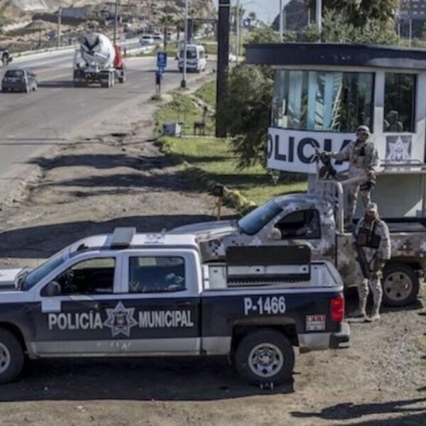 Policías encuentran una mujer decapitada y su cabeza en una hielera
