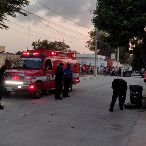 Cancún: A balazos, ejecutan a joven mujer en la SM 234