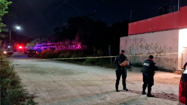 Cancún: Ejecutan de un balazo a hombre en la SM 225