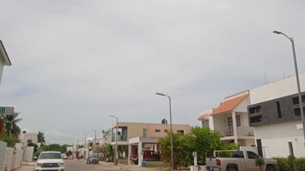 En Chetumal se continúa las actividades cotidianas de manera normal.