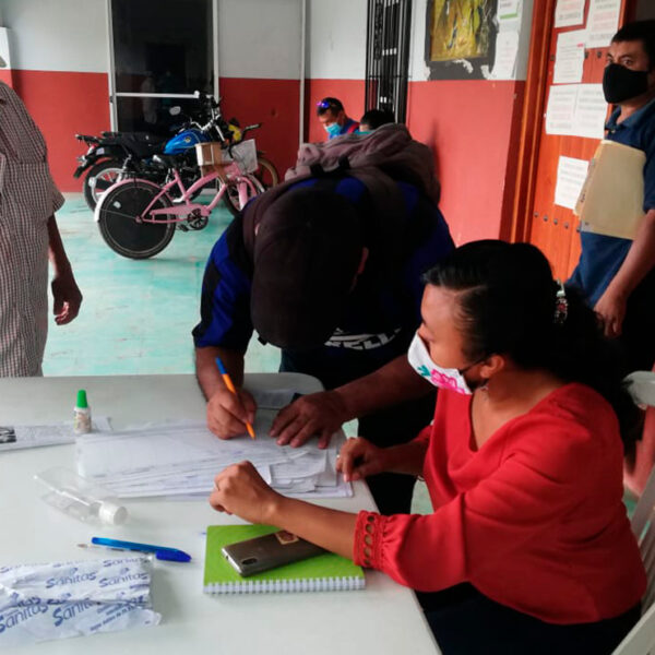 El INPI recaba firmas pro iniciativa de derechos indígenas