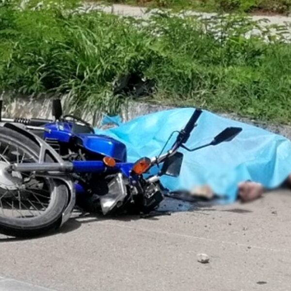 Fallece motociclista que viajaba con su hija, tras accidentarse en la vía Mérida-Tecoh