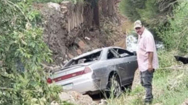 Tres hermanitos fallecen al ser arrastrados por la corriente de arroyo