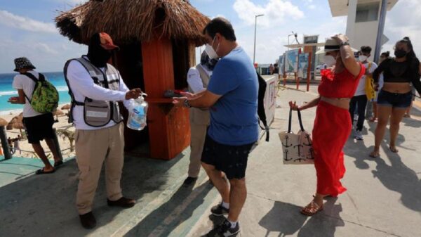 Cae PIB turístico en el primer trimestre del año