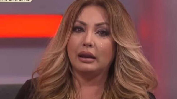 Paty Navidad reaparece y rompe en llanto tras superar el Covid-19