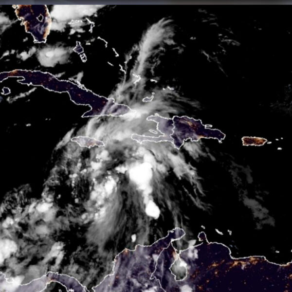 Aumenta probabilidad de potencial ciclón hacia Quintana Roo