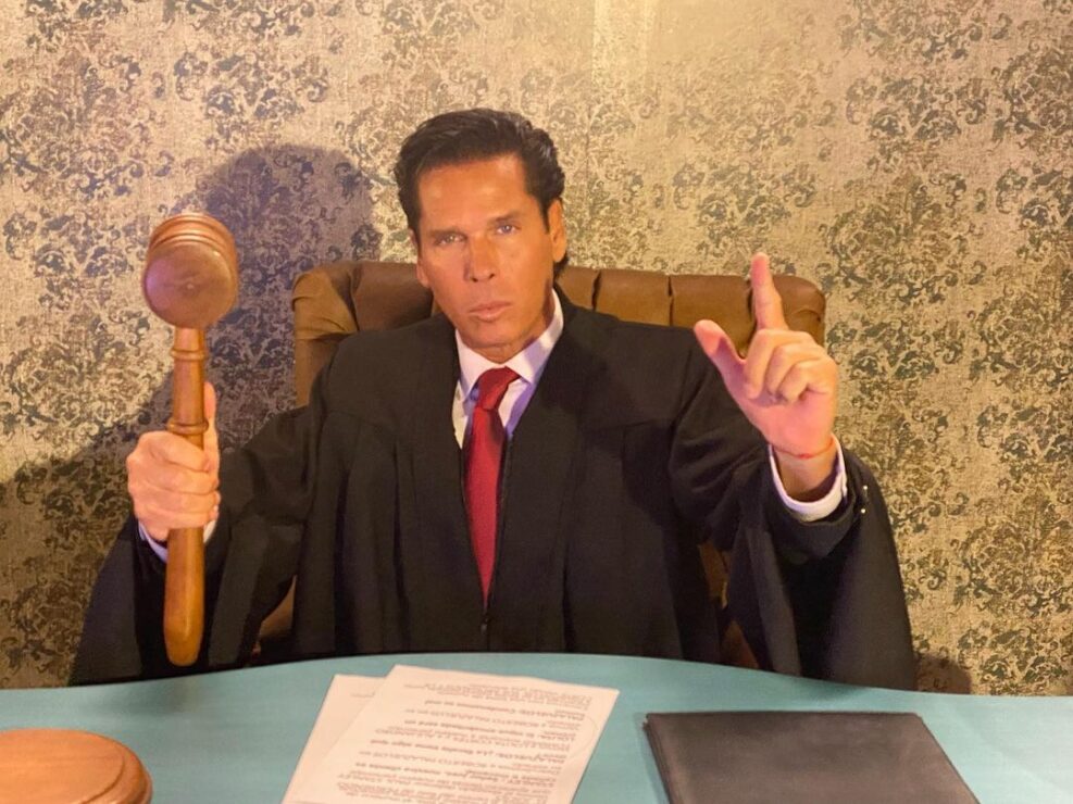 Roberto Palazuelos anuncia su nuevo programa "Perdiendo el juicio"