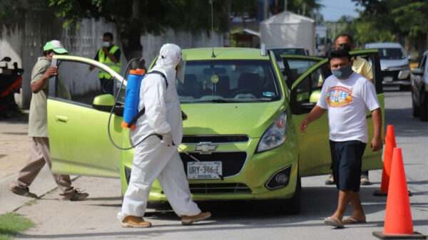 Organiza gobierno de Puerto Morelos nueva jornada de sanitización de vehículos