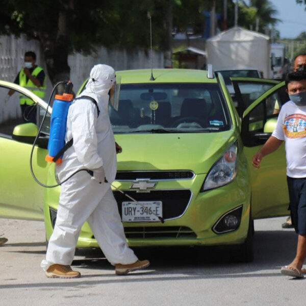 Organiza gobierno de Puerto Morelos nueva jornada de sanitización de vehículos