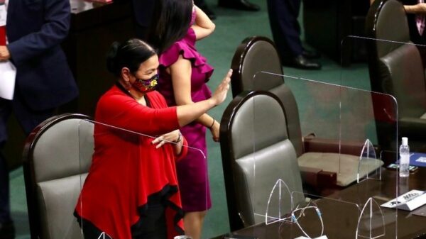 Sauri adelanta revocación de mandato; “no ha prisa para aprobar la ley”