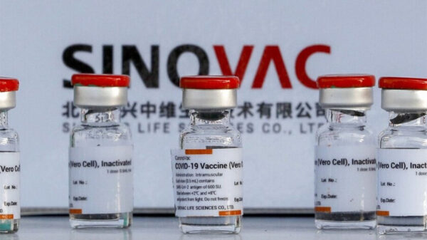 Instalará Chile dos plantas de Sinovac para producir vacunas