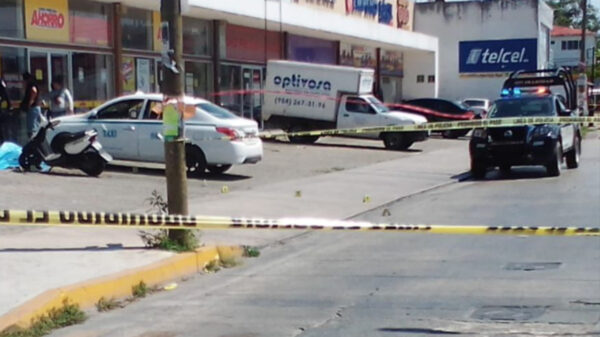 A quemarropa, ejecutan a taxista en Playa Del Carmen