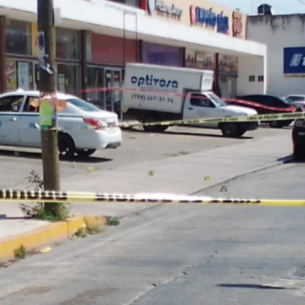 A quemarropa, ejecutan a taxista en Playa Del Carmen