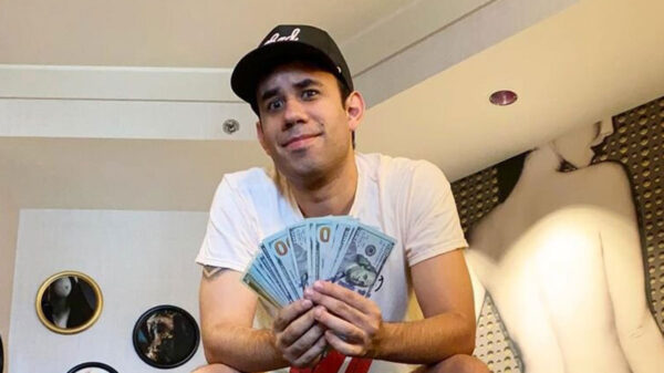 Werevertumorro pierde 156 mil pesos por apostarle a México en la Copa Oro