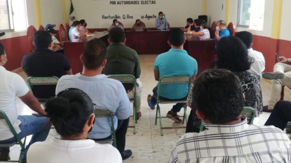 Trabajan autoridades para la entrega-recepción en Lázaro Cárdenas.