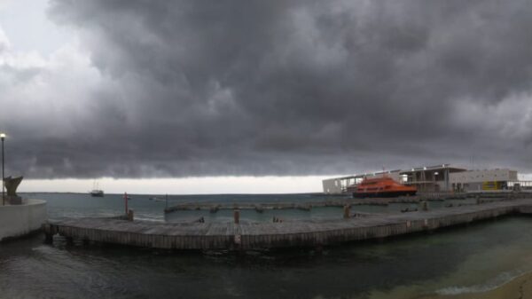#Grace | Listos en Cozumel para hacer frente al posible huracán.