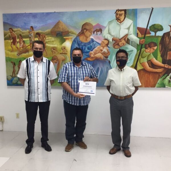 Presidente de padres de familia da a conocer su posta por el regreso a las aulas