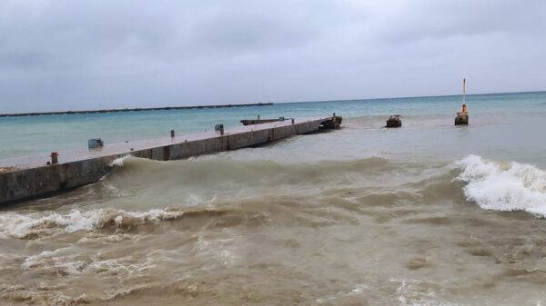 Numerosas cancelaciones en Holbox por Grace